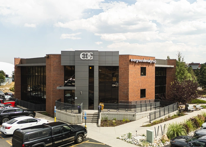 Exterior building view of Evergreen Dental Group in Evergreen, CO